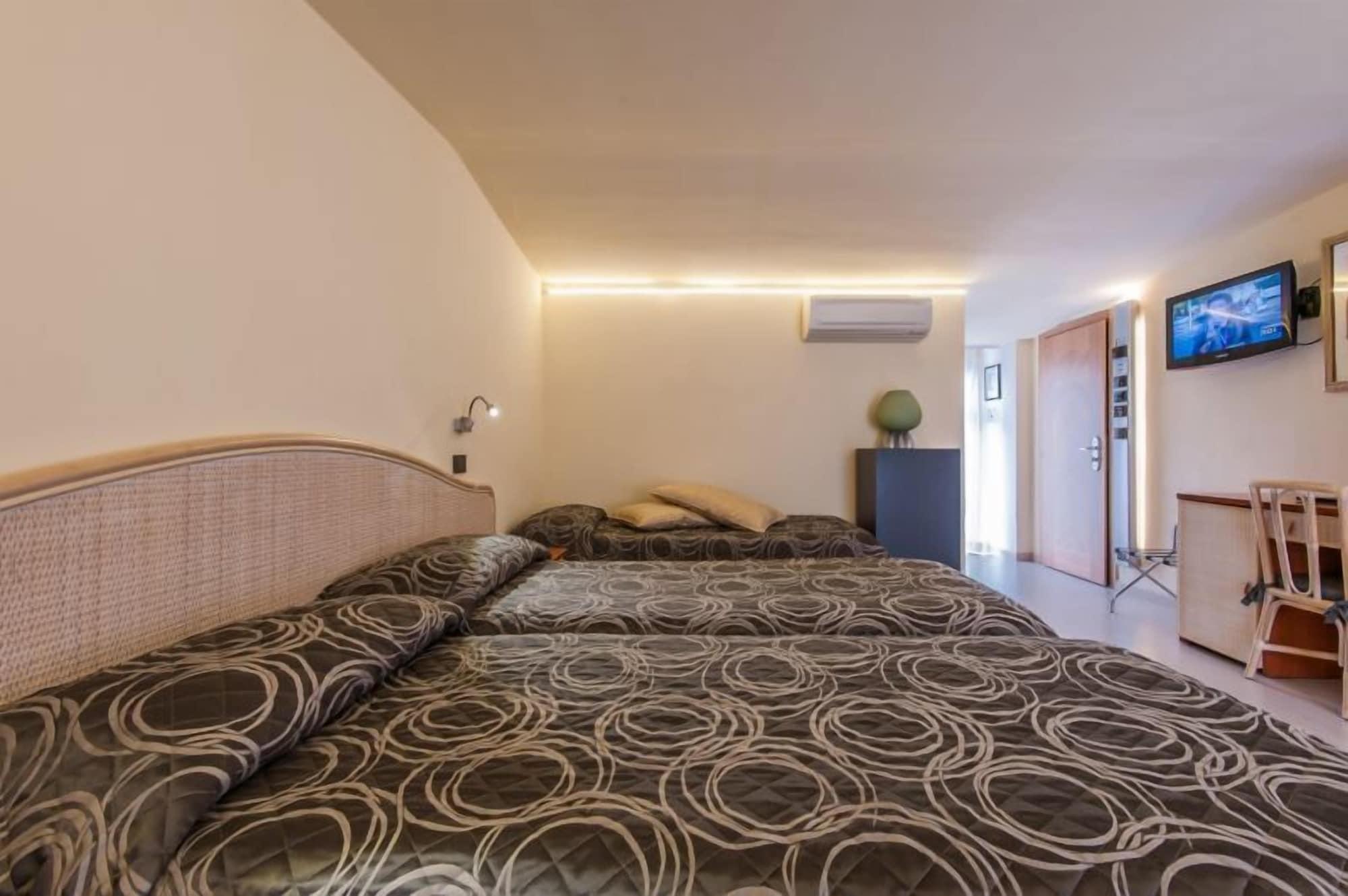 Montebello 3*