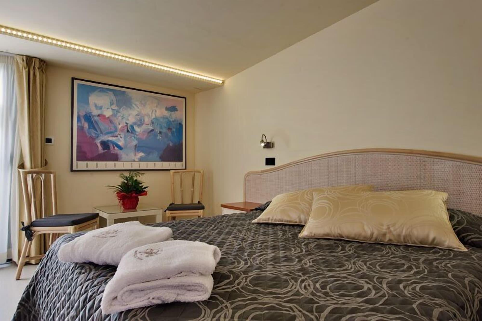 Montebello Hotel 3*